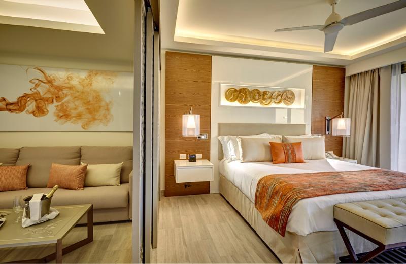 Hotel Royalton Bavaro Exterior photo