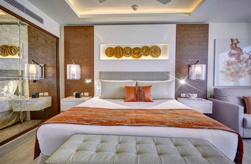 Hotel Royalton Bavaro Exterior photo