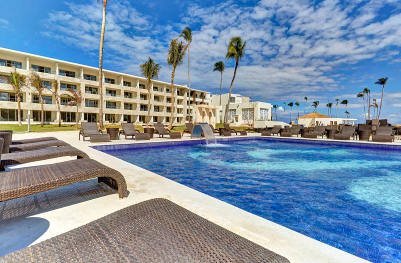 Hotel Royalton Bavaro Exterior photo