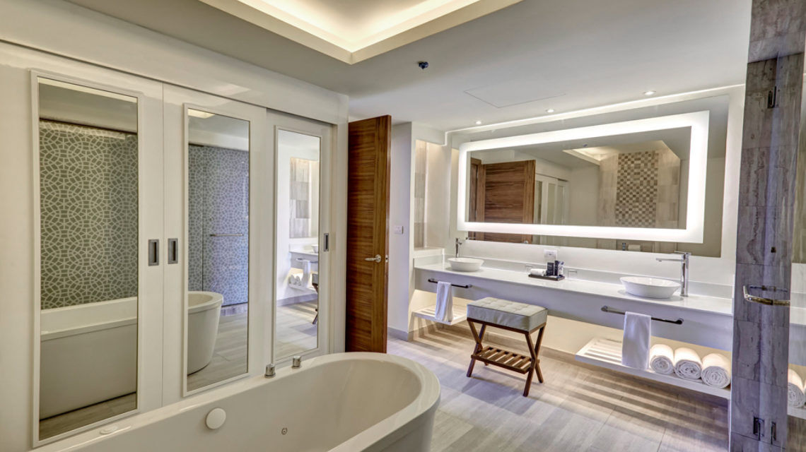 Hotel Royalton Bavaro Exterior photo